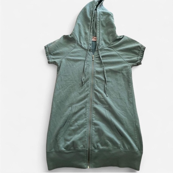 Juicy Couture Vintage Y2K Wing Skulls Short Sleeve Tunic Sweatshirt Hoodie - Picture 4 of 4